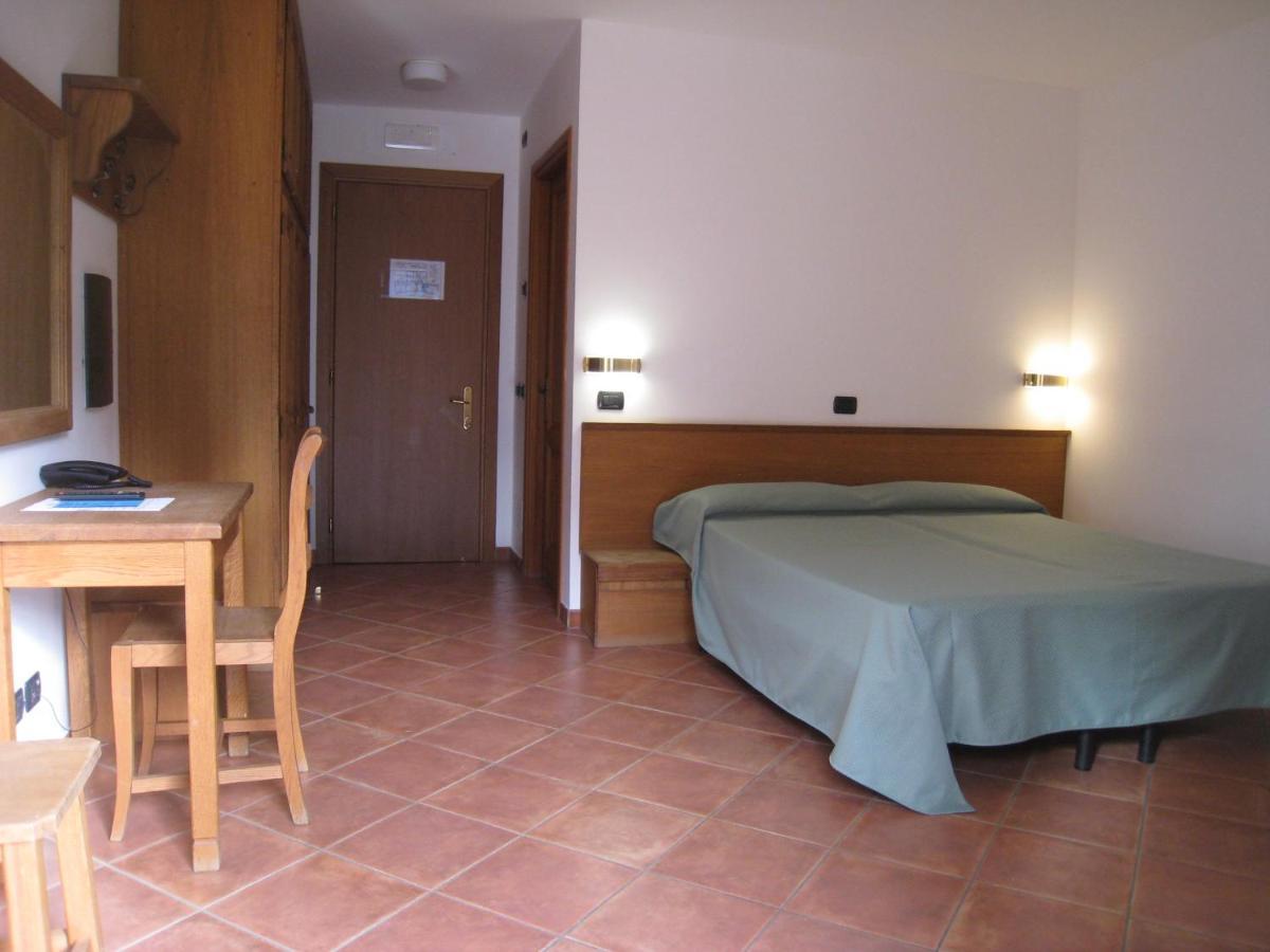 Casalpina Don Barra Hotel Праджелато Екстериор снимка
