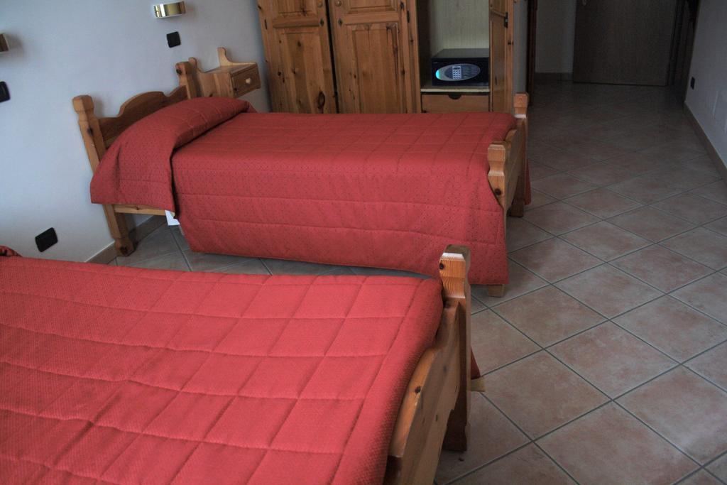 Casalpina Don Barra Hotel Праджелато Екстериор снимка